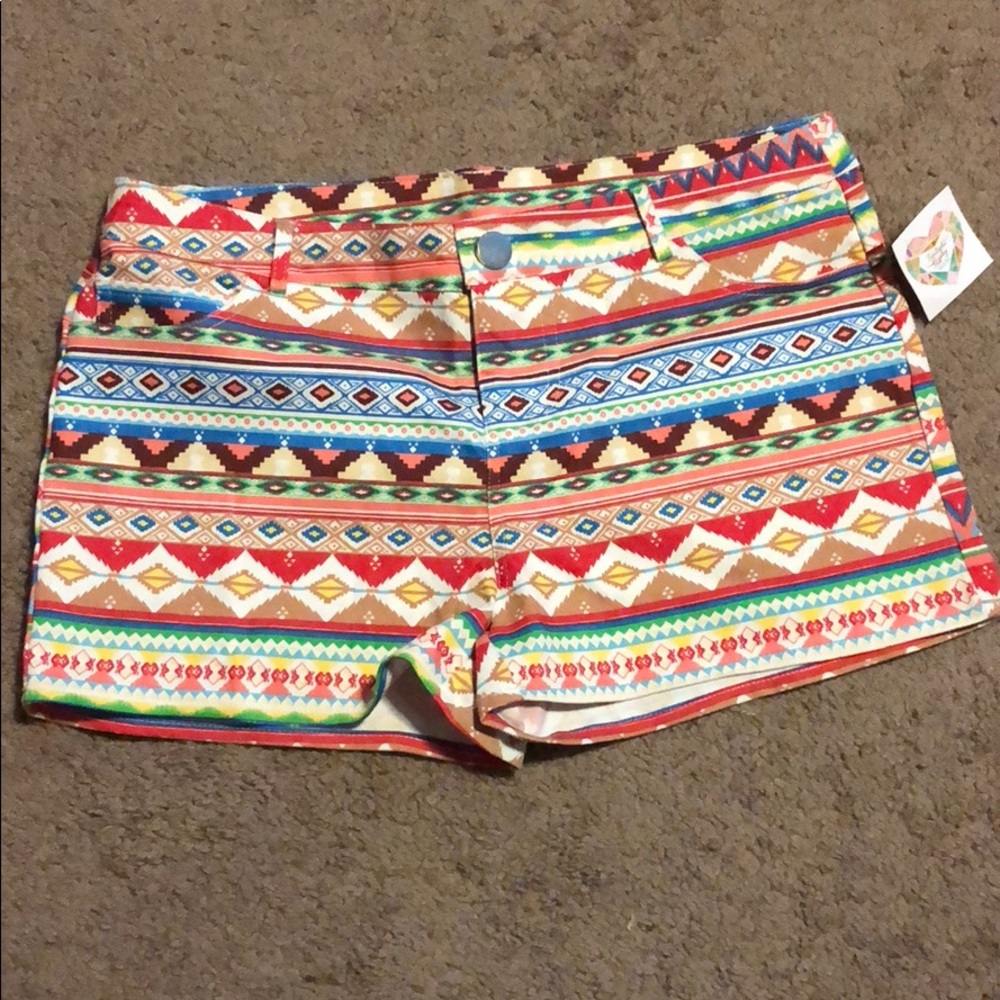 NWT Aztec Print Shorts